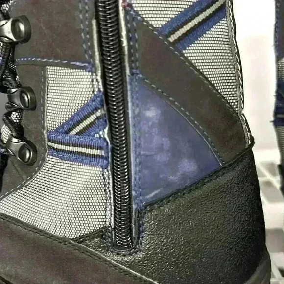 TOTES Kids Weslie Black Lace-Up and Side Zip Snowboot Size 3 - Picture 7 of 8